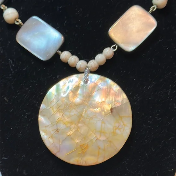 Chico’s Elegant Mother of Pearl Necklace - Picture 2 of 8